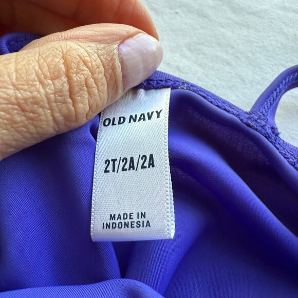 Girls Ruffle One-Piece Swimsuit Purple Old Navy Size 2T - Picture 4 of 6